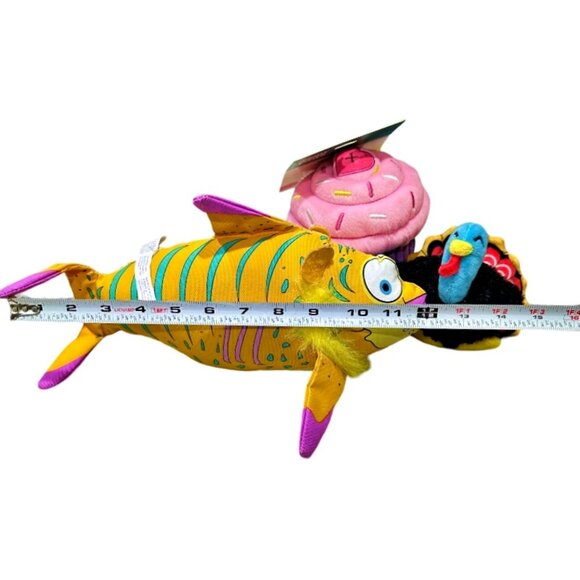 Lot of 3 Plush Dog Toys Bark Turkey Zippy Paws Cupcake PetMate Fish All Squeak - Picture 11 of 11